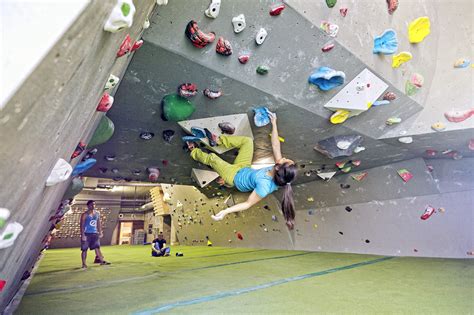 Arch Climbing Wall: Arch North